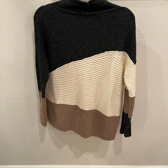 FRENCH CONNECTION Color Block Sweater - Picture 8 of 9